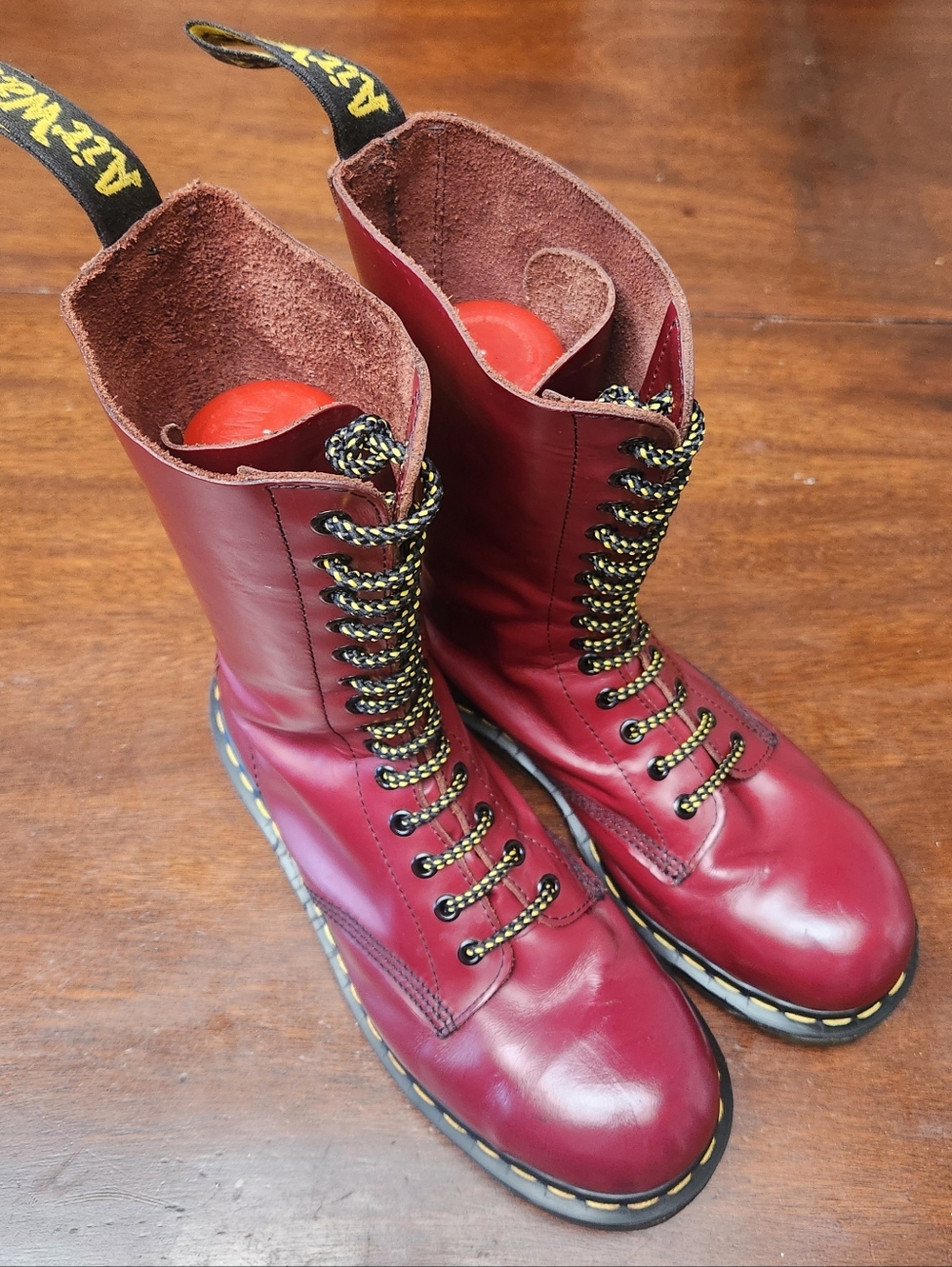 Made in England Doc Marten boots - Picture 3 of 9
